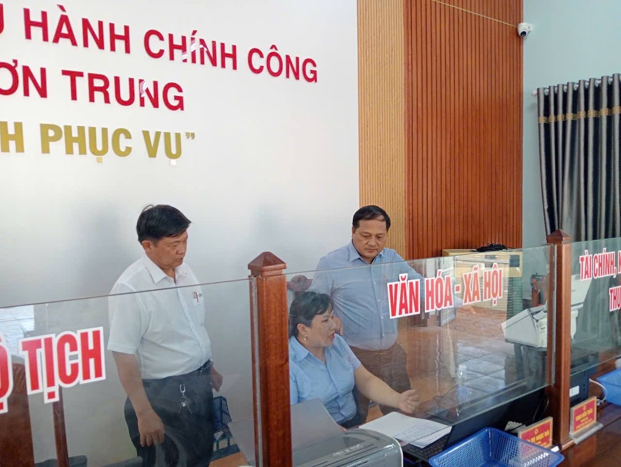 anh tin bai